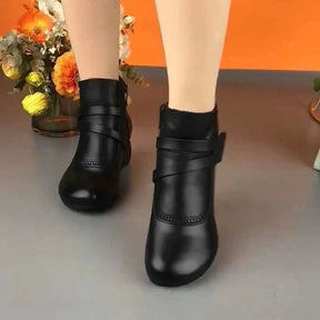 Women's British Style Middle-aged And Elderly Retro Chunky Heel Martin Boots