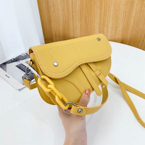 Korean all-match one-shoulder saddle bag