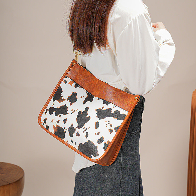 Cows Pattern One Shoulder Large Capacity Totes