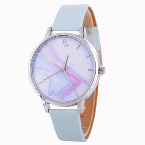 Ladies watch with color-changing belt