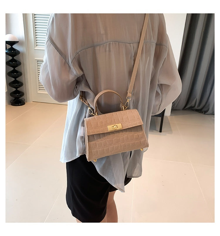 Simple Leisure Commute One Shoulder Popular Small Fashion Messenger Bag Women