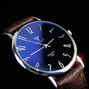 Fashion simple leisure atmosphere tide Watch