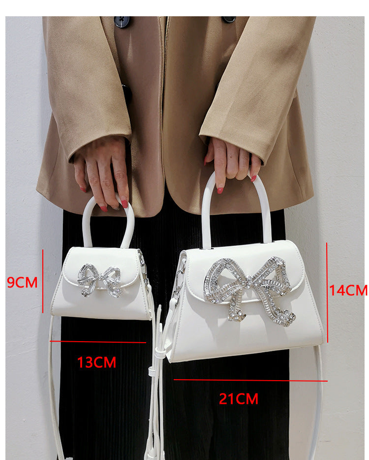 Diamond Bow Portable Small Square Bag Is Versatile And Fashionable