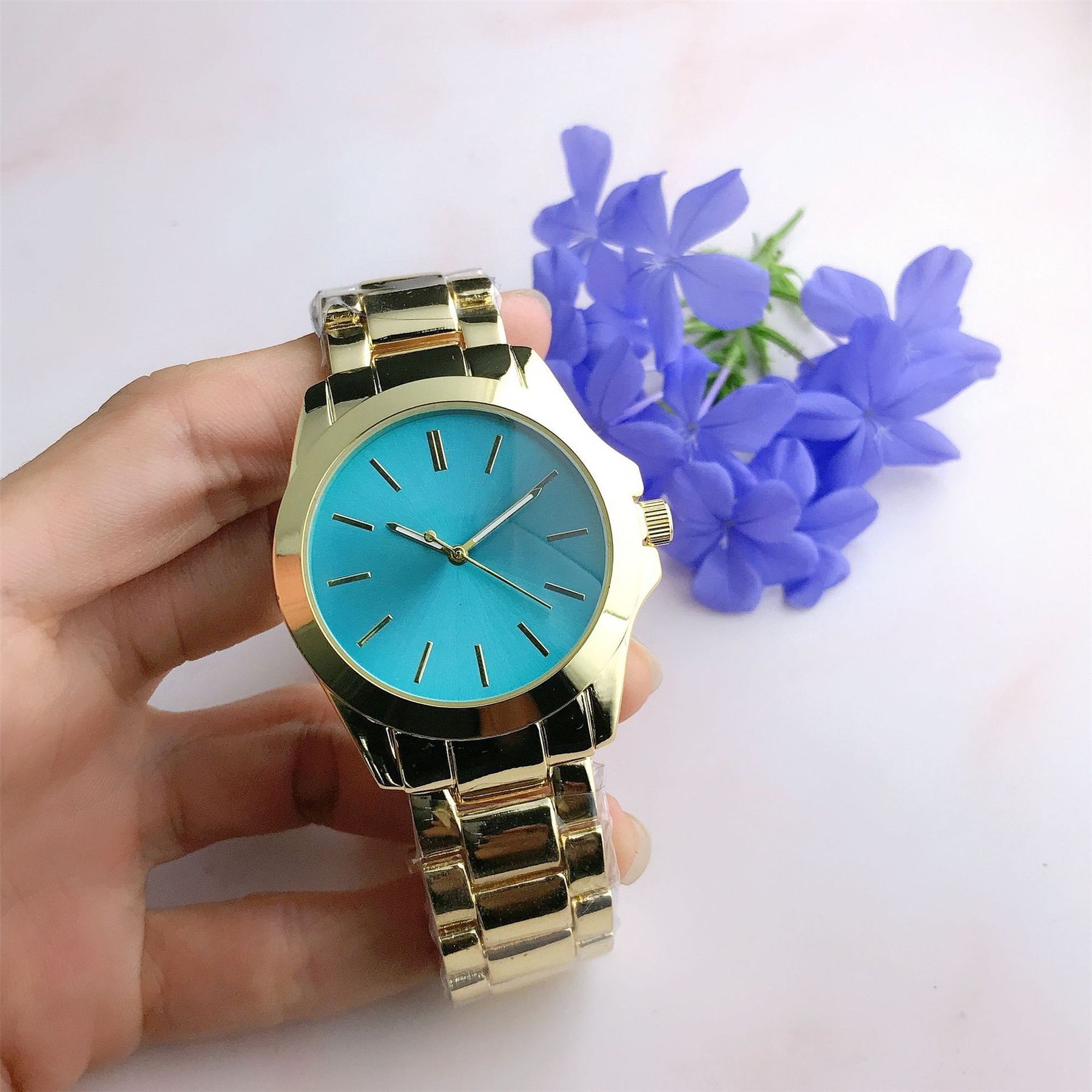 Casual Elegance And Creativity Quartz Wrist Watch Male And Female Matching Style Korean Simple