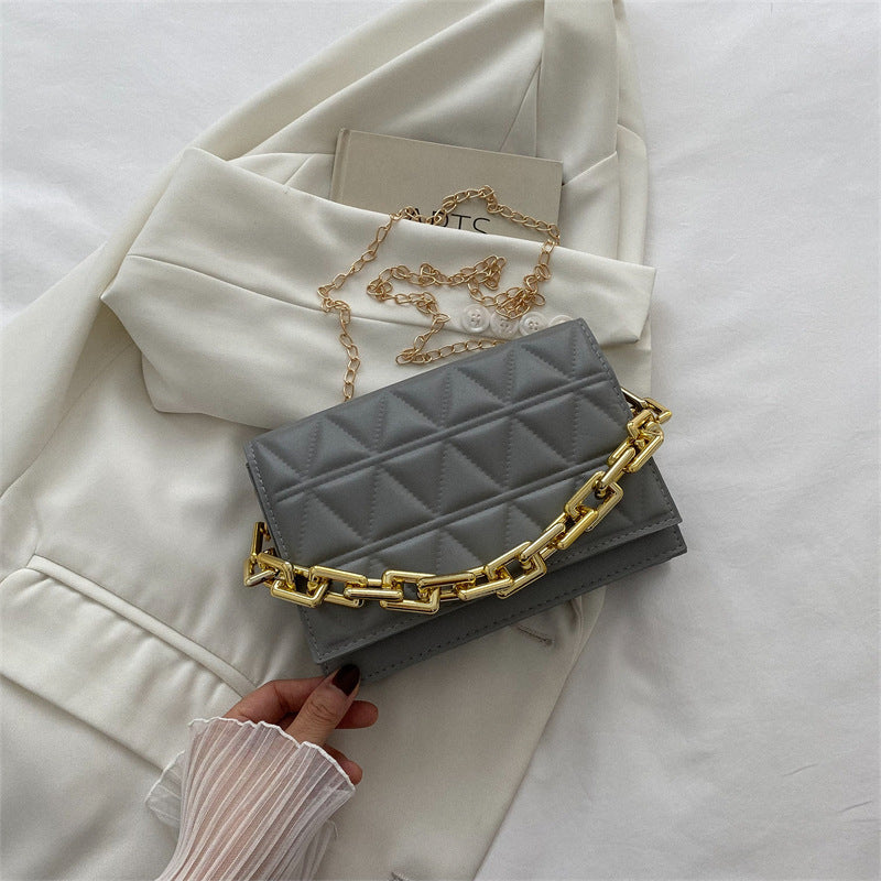 Solid Color Simple Chain Shoulder Bag