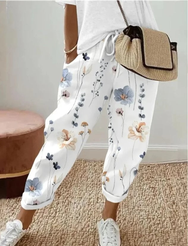 Spring New Women's Casual Printed Elastic Waist With Pockets Cropped Straight Pants